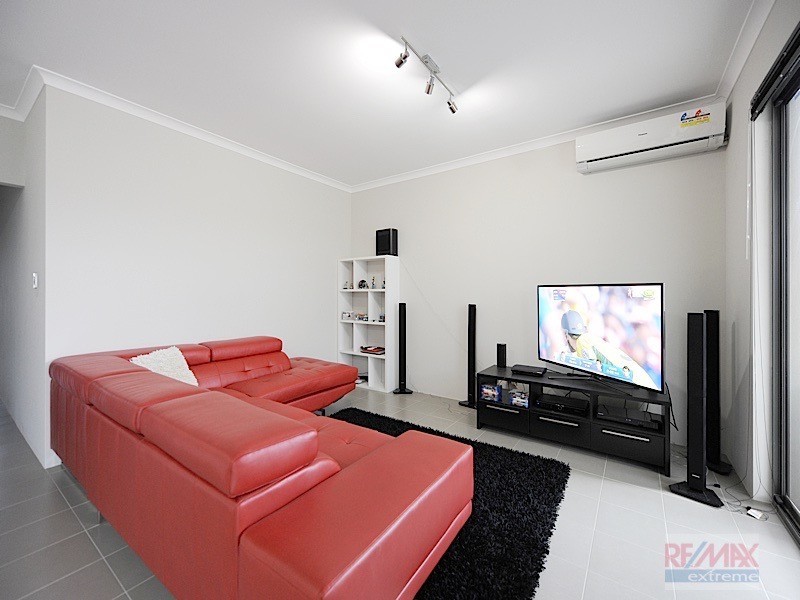 25 Langport Way, Butler WA 6036