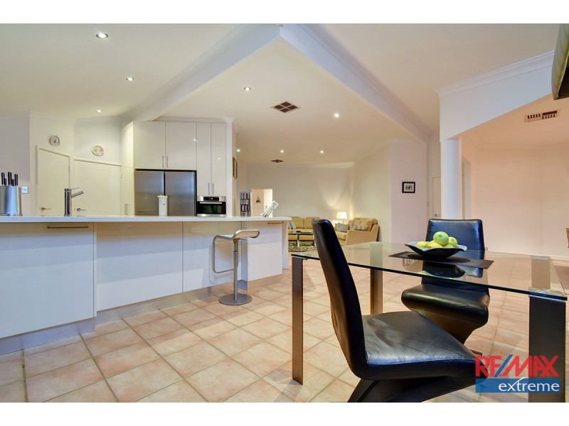 35 Quincy Loop, Iluka WA 6028