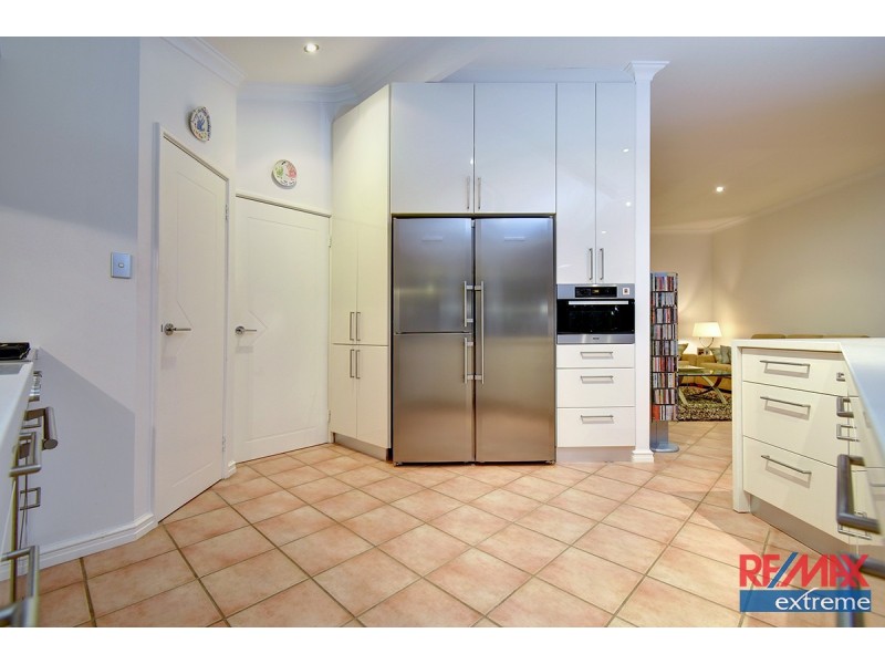 35 Quincy Loop, Iluka WA 6028