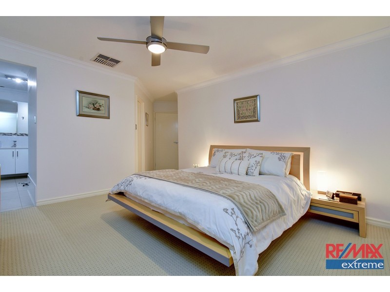 35 Quincy Loop, Iluka WA 6028