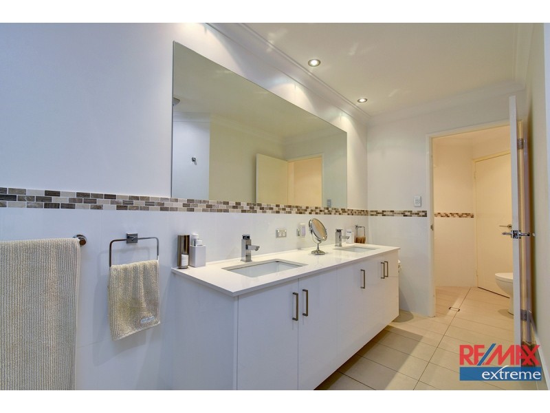 35 Quincy Loop, Iluka WA 6028