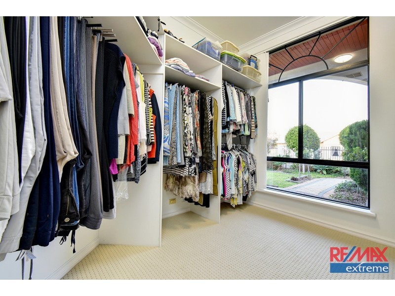 35 Quincy Loop, Iluka WA 6028