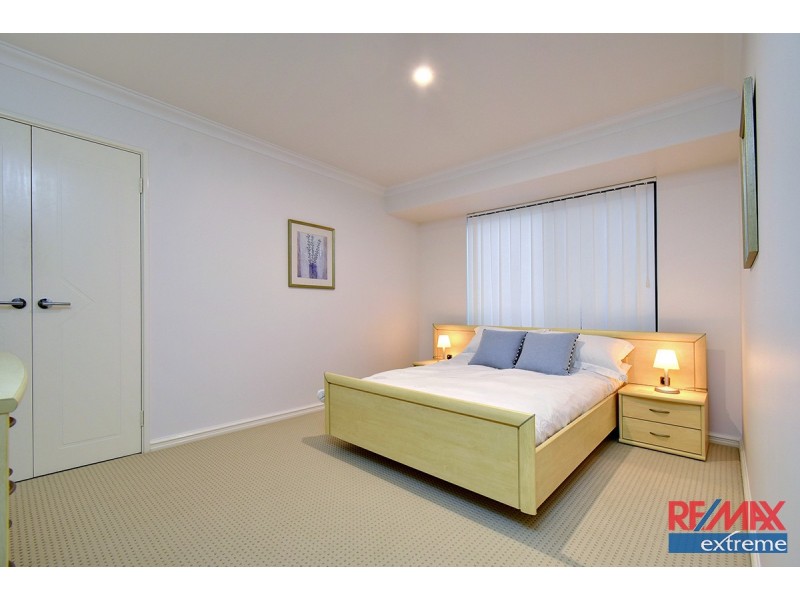 35 Quincy Loop, Iluka WA 6028