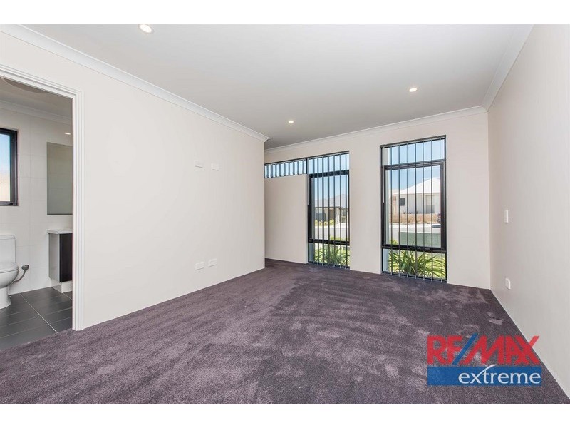 70 Blaxland Avenue, Two Rocks WA 6037
