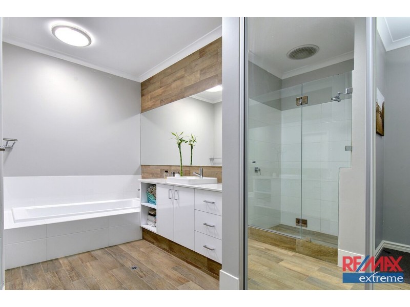 38 Perkins Drive, Clarkson WA 6030