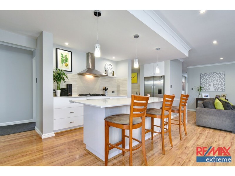 38 Perkins Drive, Clarkson WA 6030