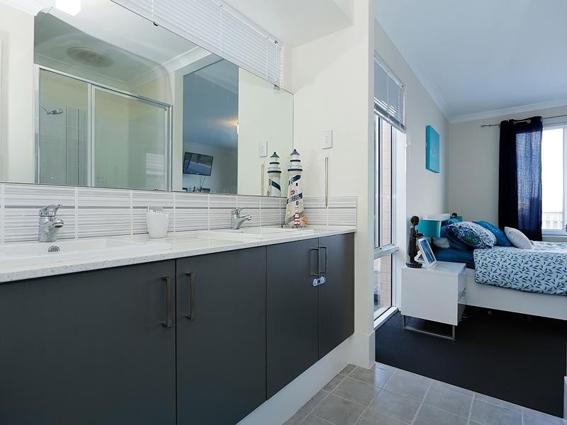 27 Paymaster Way, Alkimos WA 6038