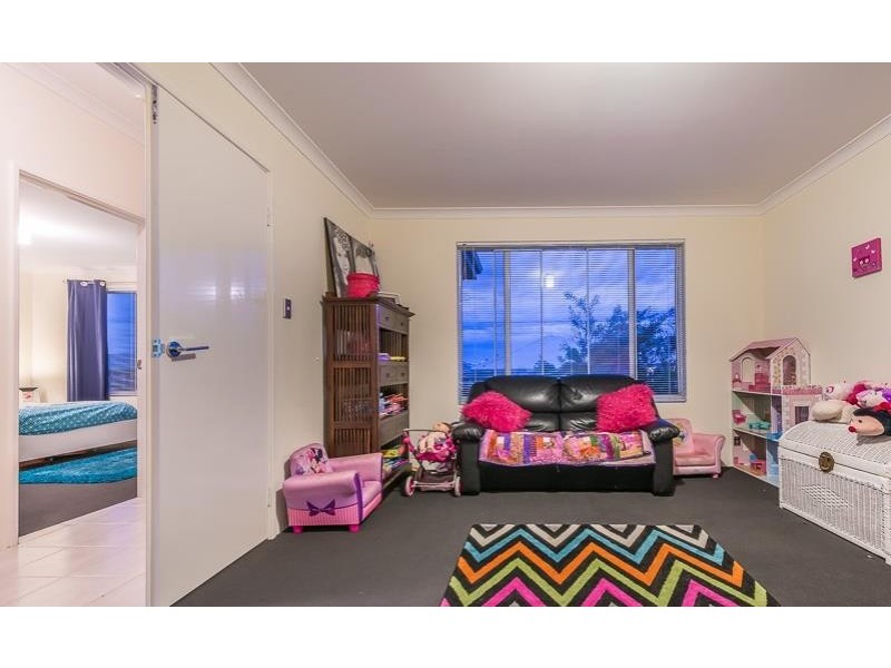 27 Paymaster Way, Alkimos WA 6038