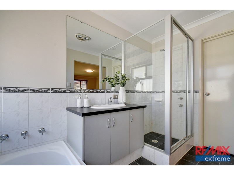 1 Ficarra Way, Sinagra WA 6065