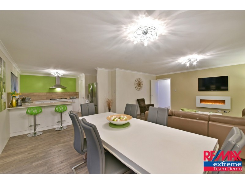 8 Petal Street, Banksia Grove WA 6031