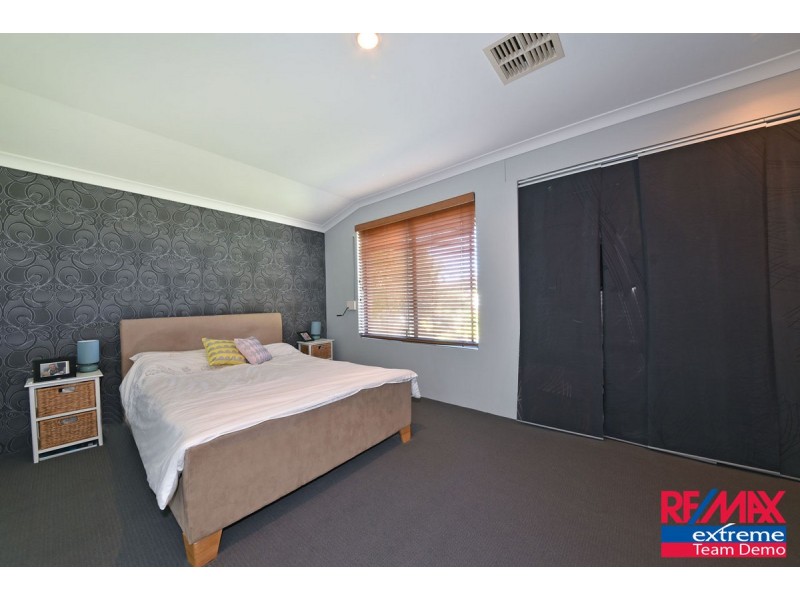 12 Yarra Court, Carramar WA 6031