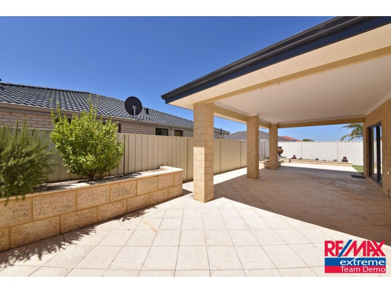 178 St Stephens Crescent, Tapping WA 6065