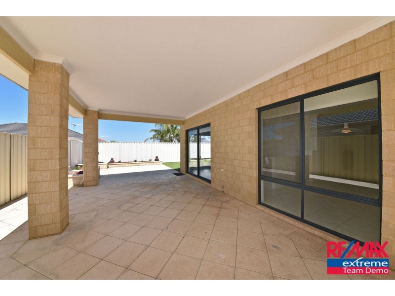 178 St Stephens Crescent, Tapping WA 6065