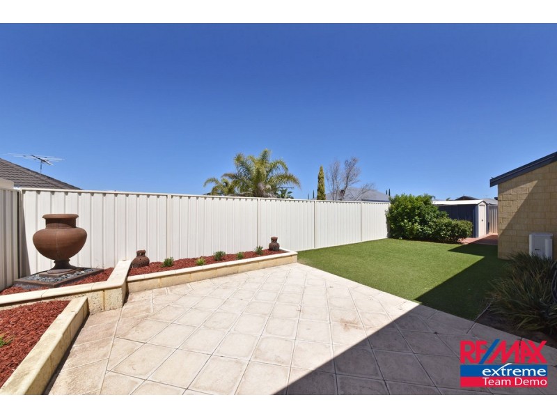 178 St Stephens Crescent, Tapping WA 6065