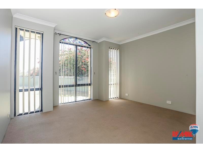 14 Kirke Cove, Merriwa WA 6030