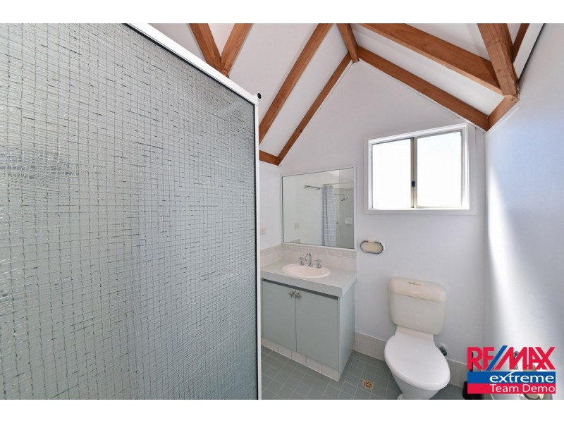 8 Burnett Drive, Clarkson WA 6030