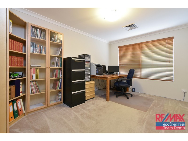 4 Marseille Link, Quinns Rocks WA 6030