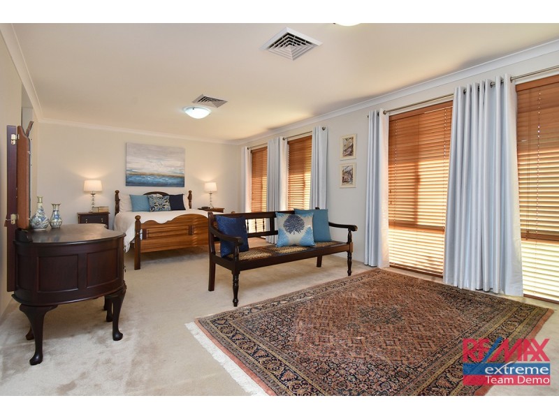 4 Marseille Link, Quinns Rocks WA 6030