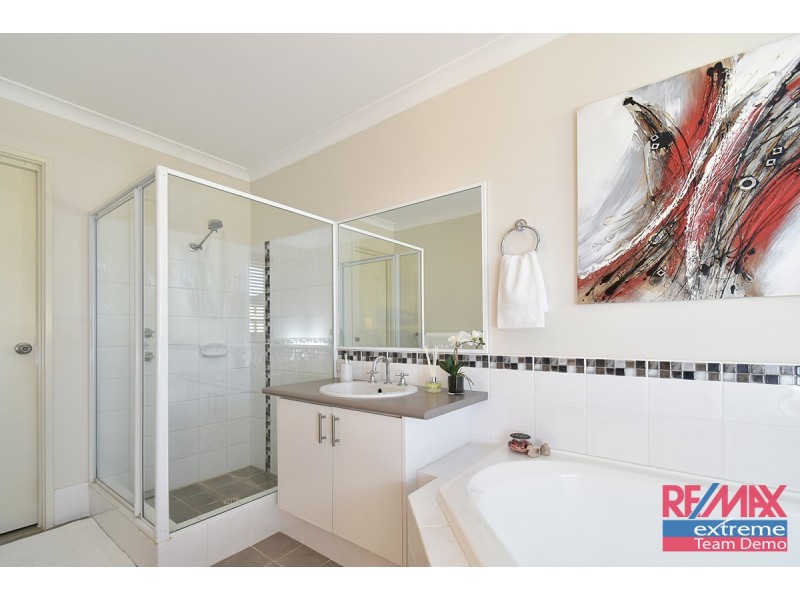 4 Marseille Link, Quinns Rocks WA 6030