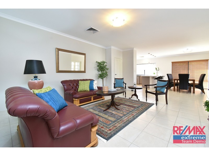 4 Marseille Link, Quinns Rocks WA 6030