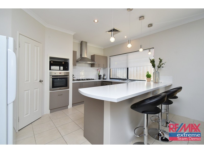 4 Marseille Link, Quinns Rocks WA 6030