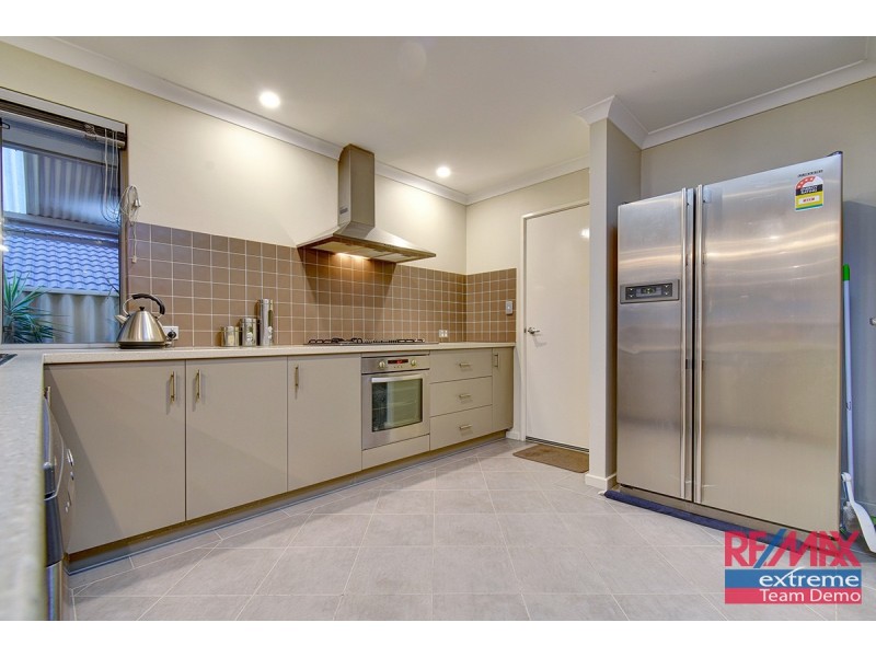 5 Sisley Approach, Tapping WA 6065