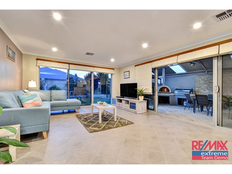 5 Sisley Approach, Tapping WA 6065