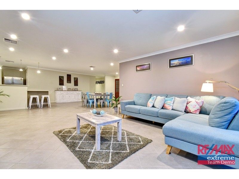 5 Sisley Approach, Tapping WA 6065