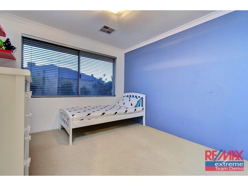 5 Sisley Approach, Tapping WA 6065