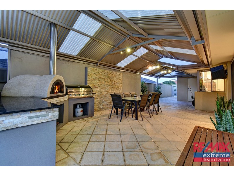 5 Sisley Approach, Tapping WA 6065