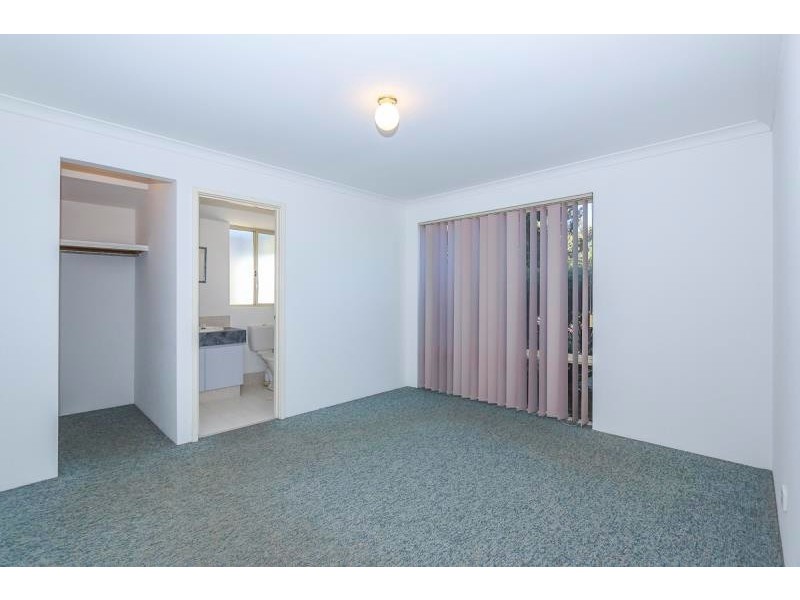 3 Wigtown Lane, Kinross WA 6028