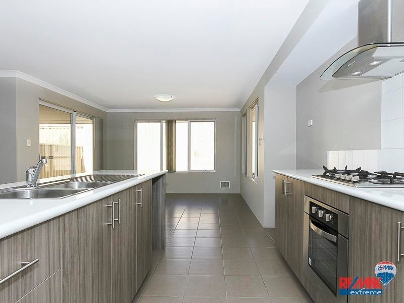 77 Hollington Boulevard, Butler WA 6036