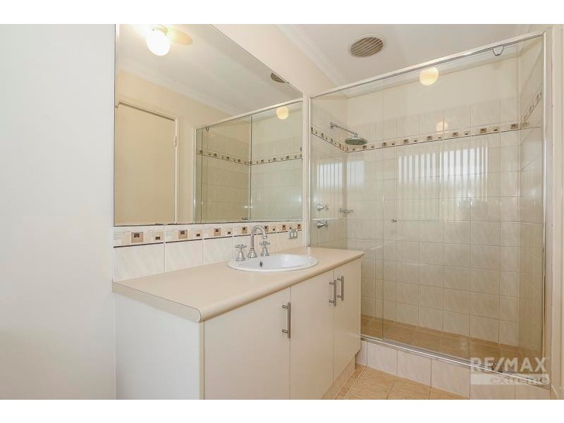 84 Shepperton Drive, Butler WA 6036