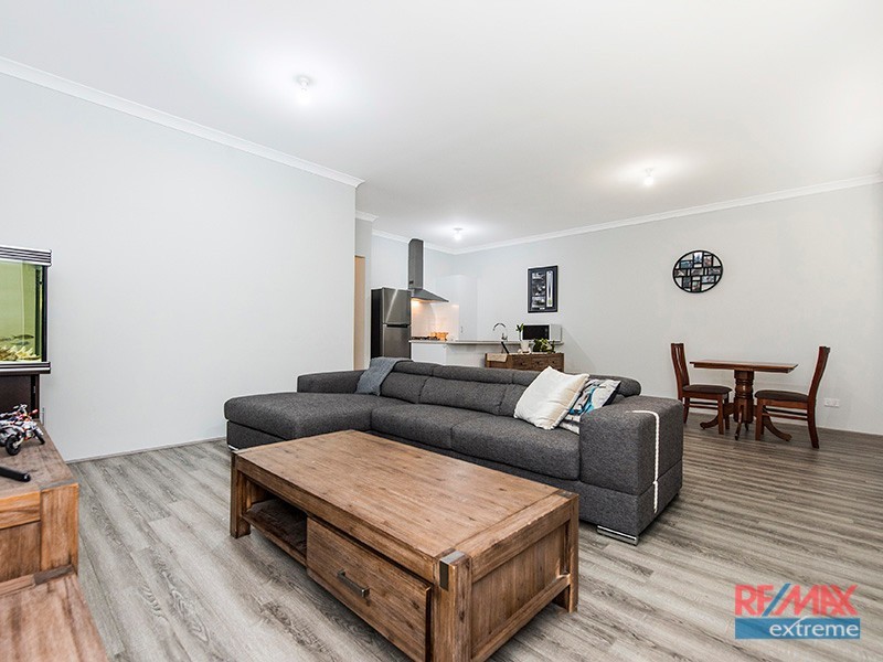 27 Tredegar Street, Butler WA 6036