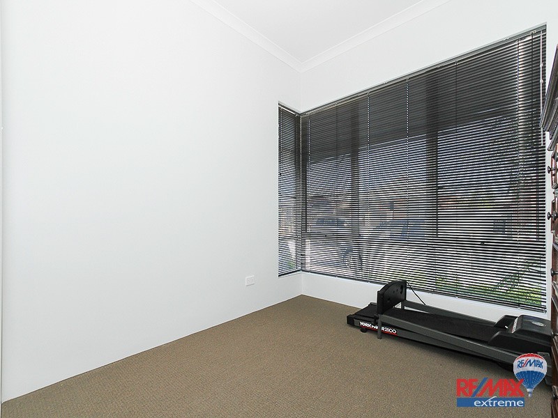 27 Tredegar Street, Butler WA 6036