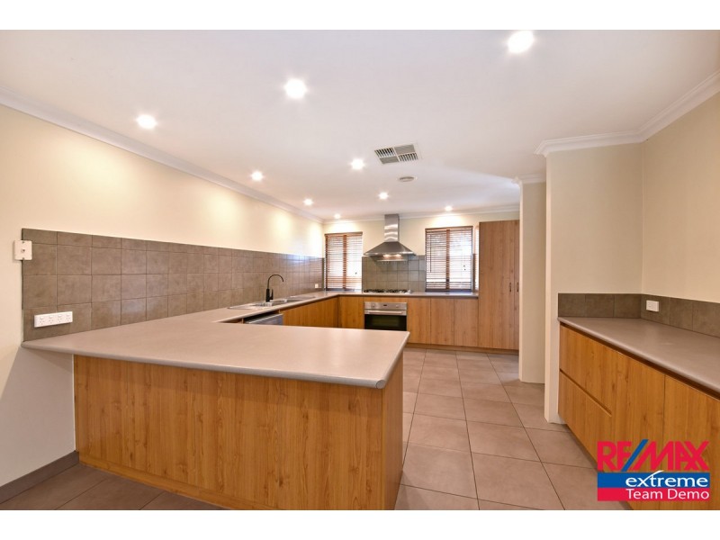 14 Linwood Close, Tapping WA 6065