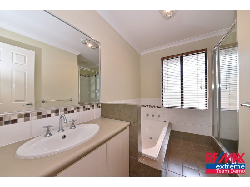 14 Linwood Close, Tapping WA 6065