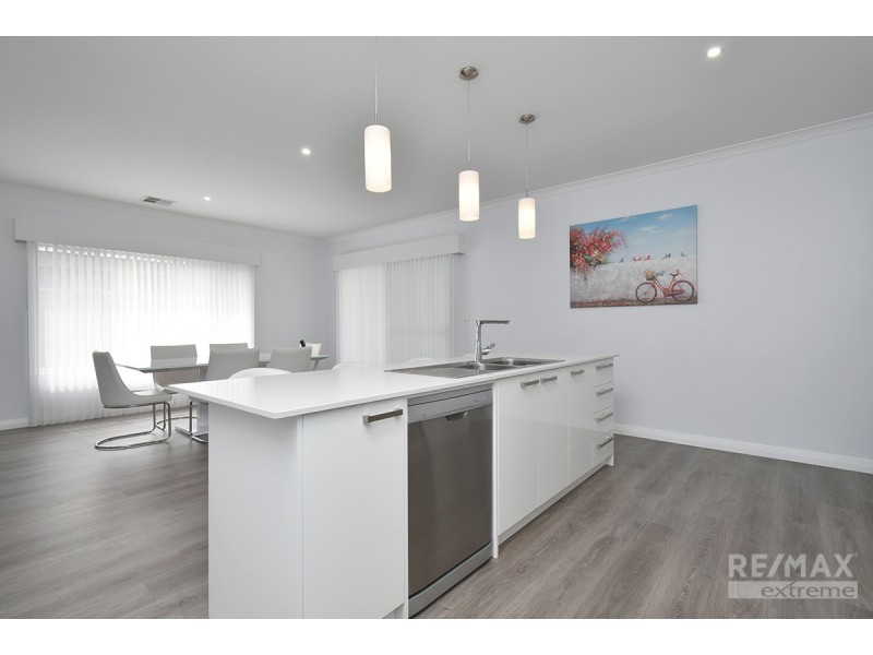 18 Kendari Road, Clarkson WA 6030