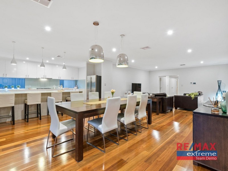 23 Redheart Road, Carramar WA 6031