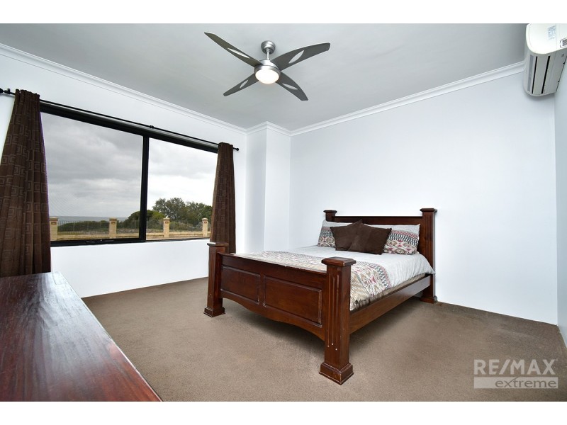 214 Ocean Drive, Quinns Rocks WA 6030
