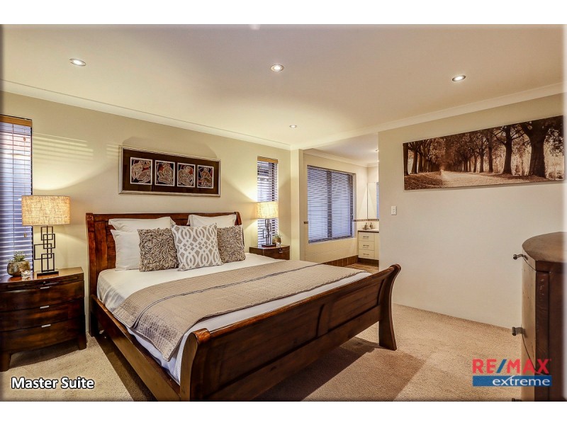 44 Barmouth Loop, Butler WA 6036