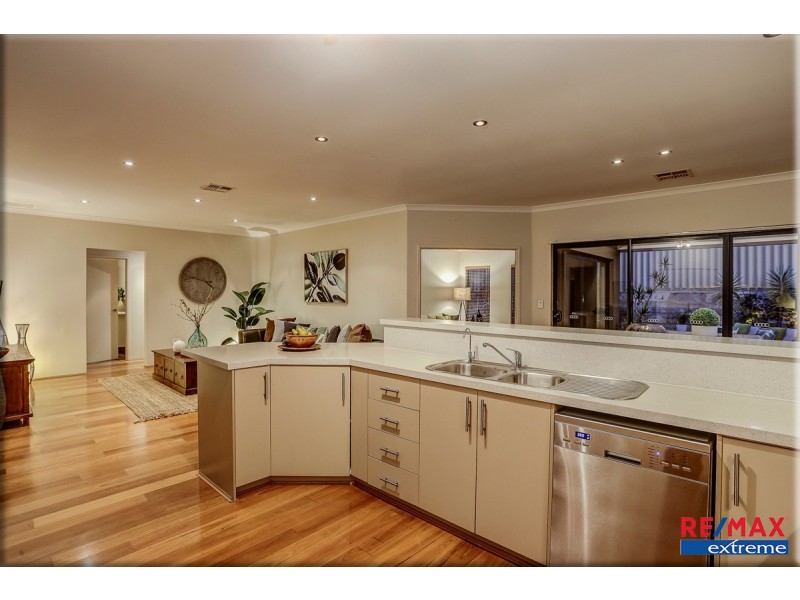 44 Barmouth Loop, Butler WA 6036