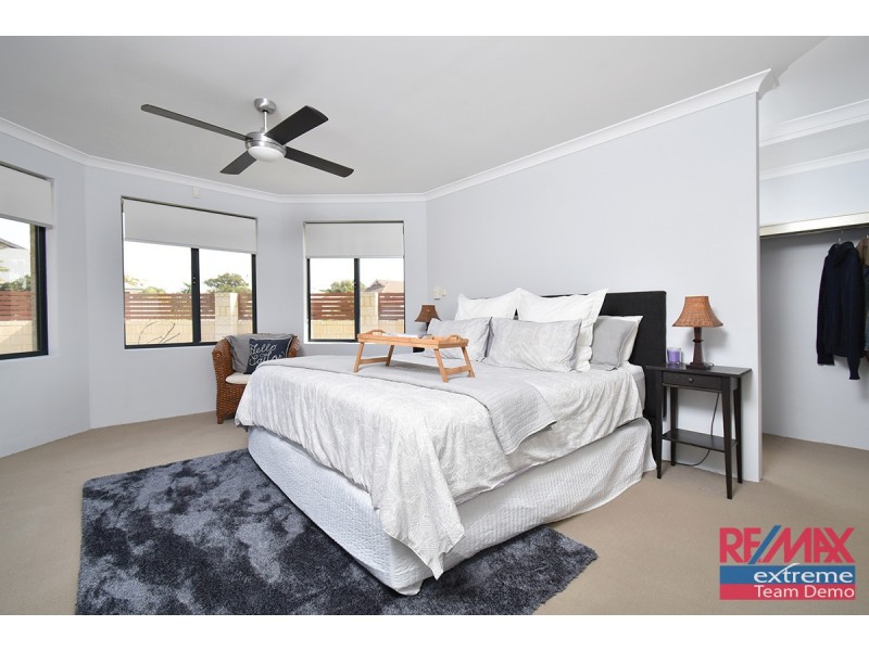 1 Hewlett Turn, Tapping WA 6065