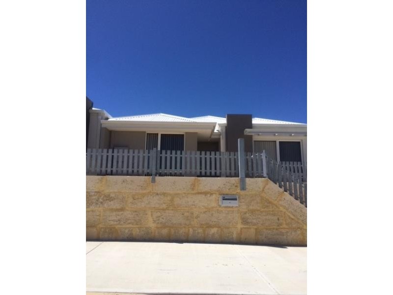 66 Skysail Avenue, Alkimos WA 6038