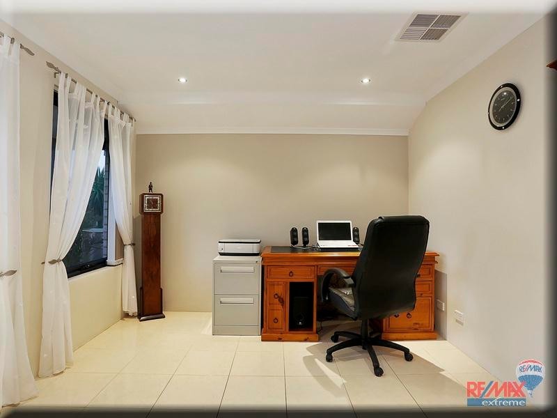 16 Arthog Street, Butler WA 6036