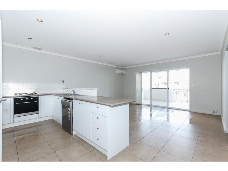 245B Ocean Keys Boulevard, Clarkson WA 6030