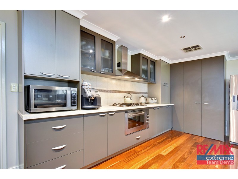 14 Welstead Way, Hocking WA 6065