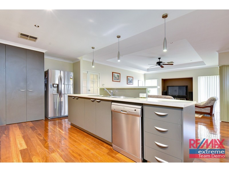 14 Welstead Way, Hocking WA 6065