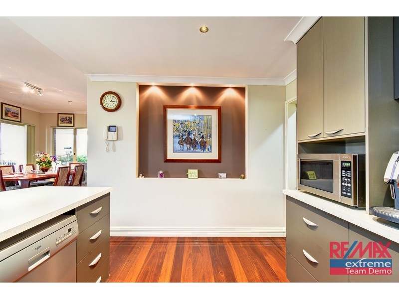 14 Welstead Way, Hocking WA 6065