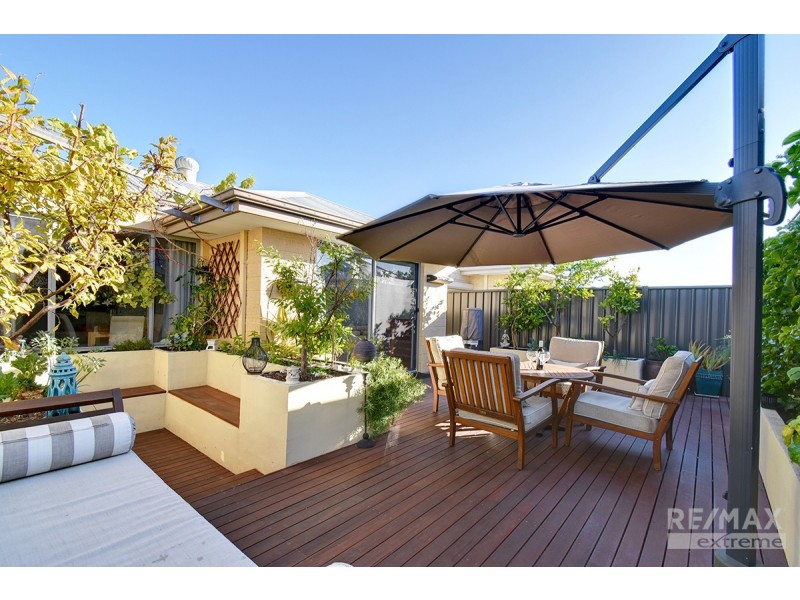 17 Micrantha Way, Banksia Grove WA 6031